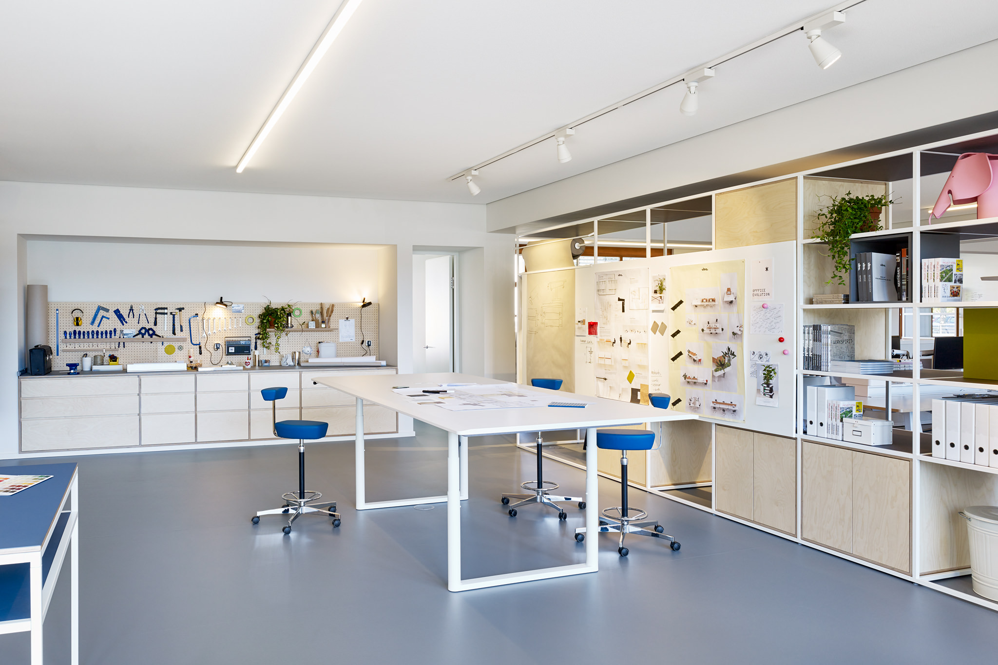 VITRA Studio Office